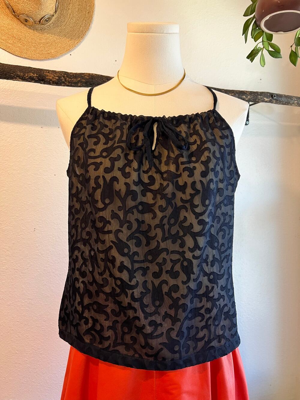Sisley Black Lace Sheer Key Hole Tank Top Blouse Size Small Made in Italy